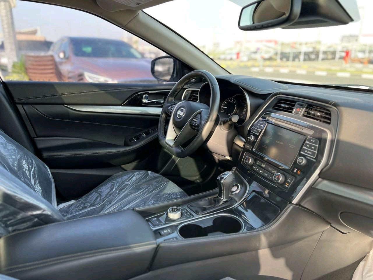 Nissan Maxima - Image 10