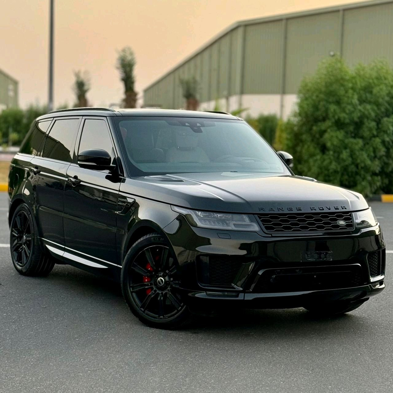 Range Rover Sport - Image 4