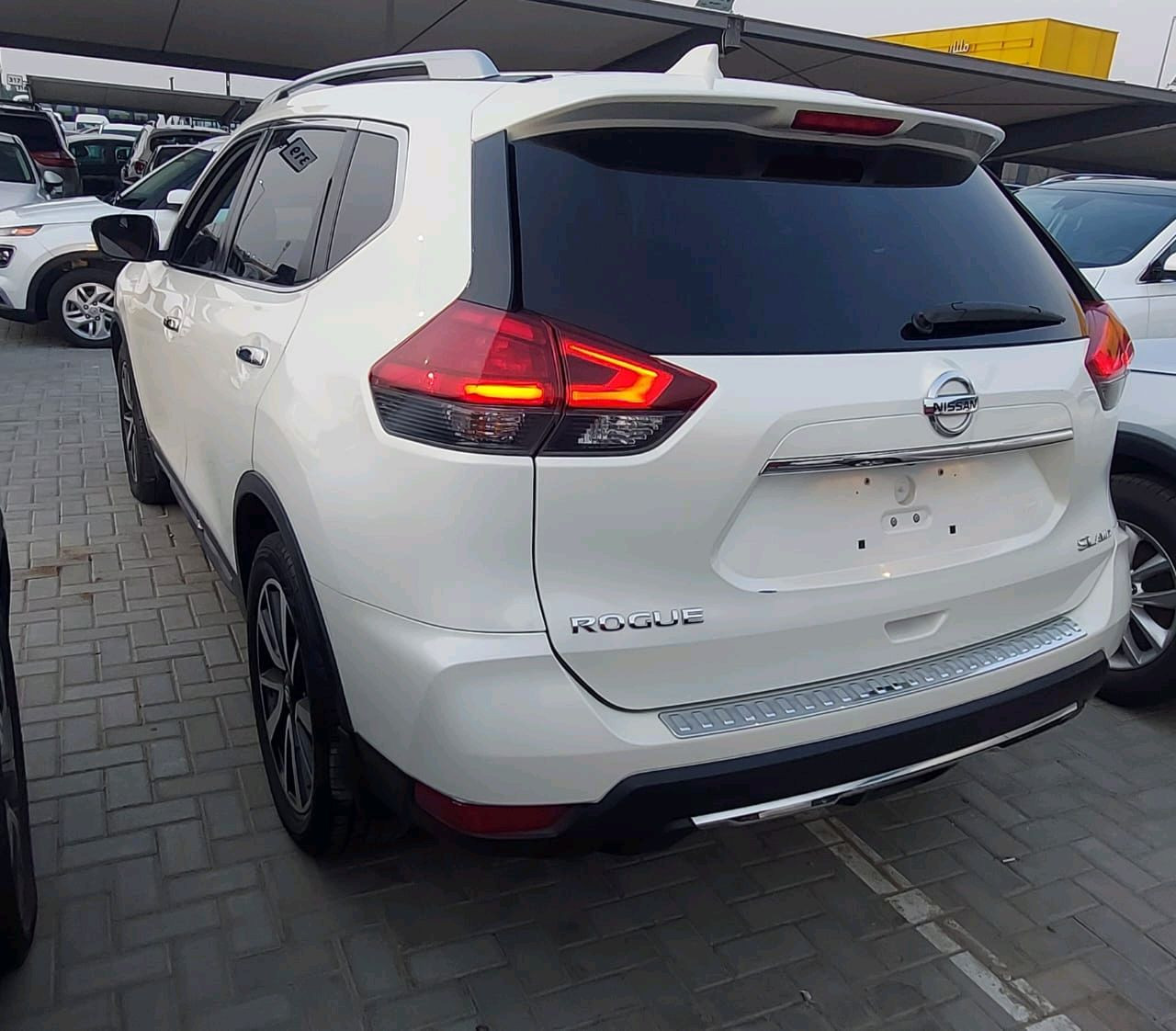Nissan Rogue - Image 3