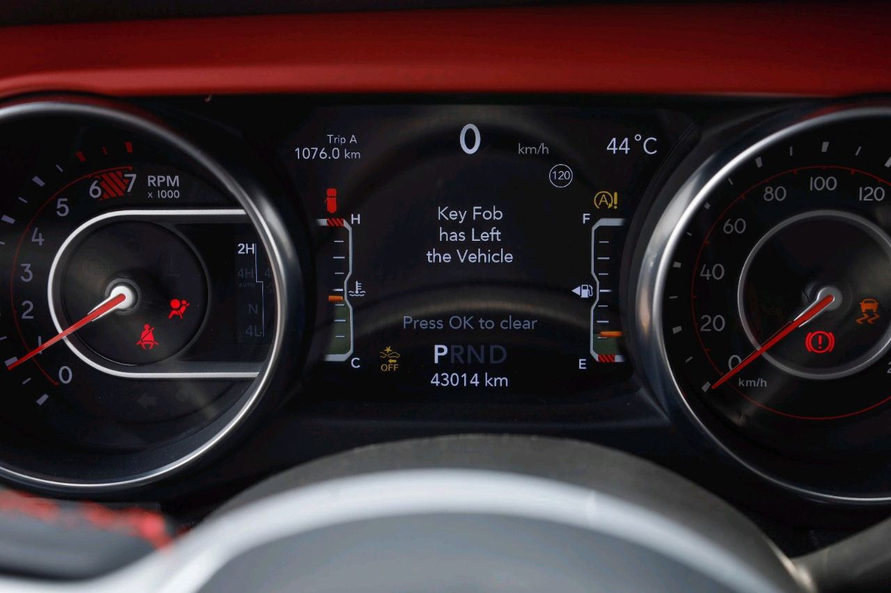 Jeep Wrangler - Image 7