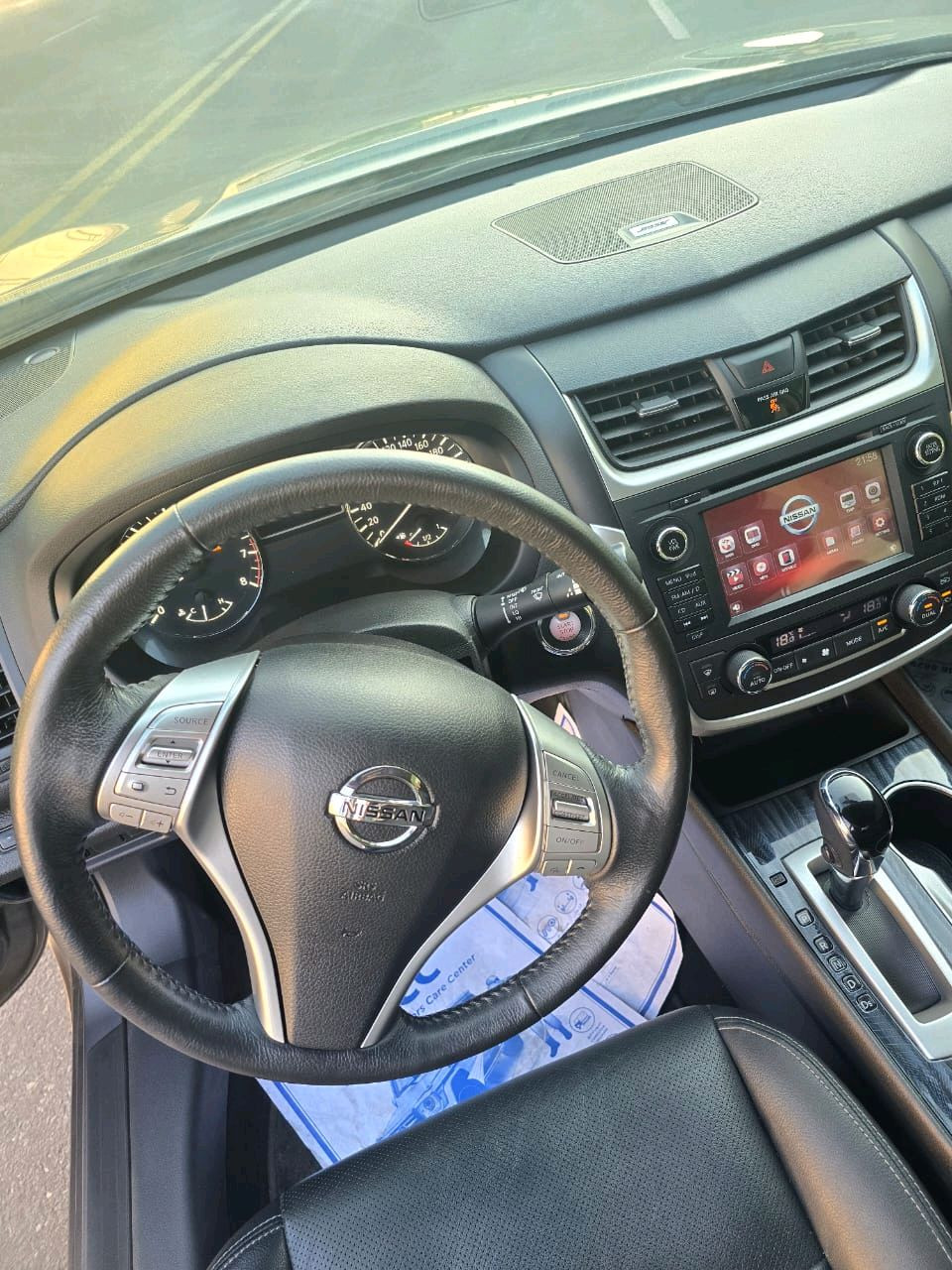Nissan Altima - Image 9