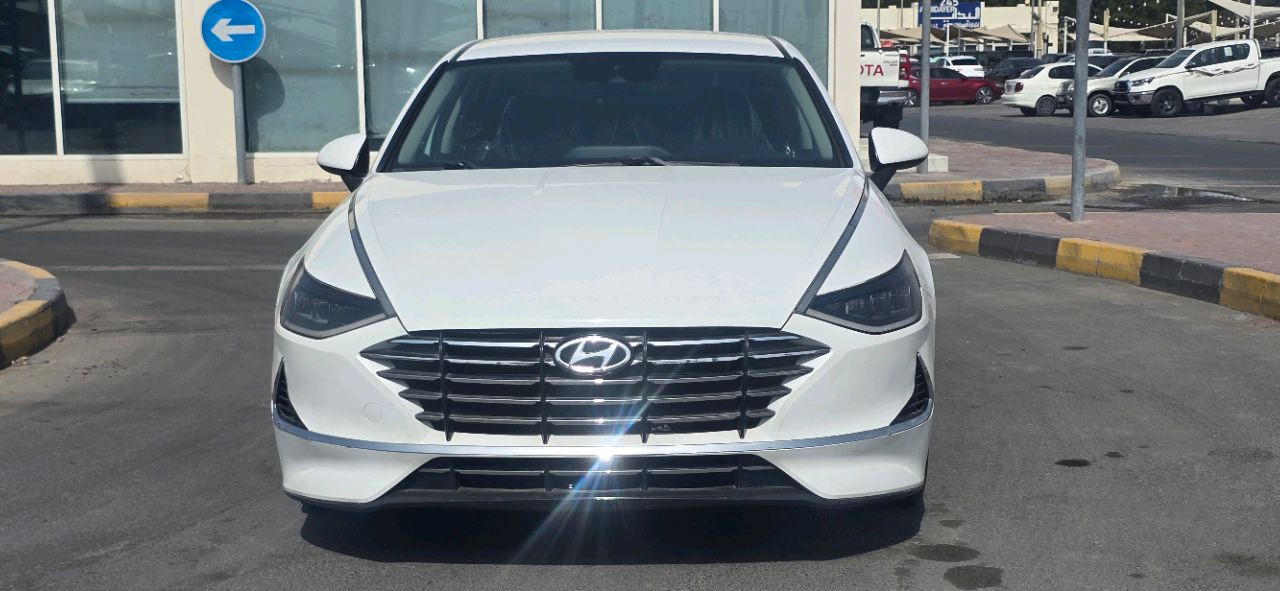 Hyundai Sonata - Image 5