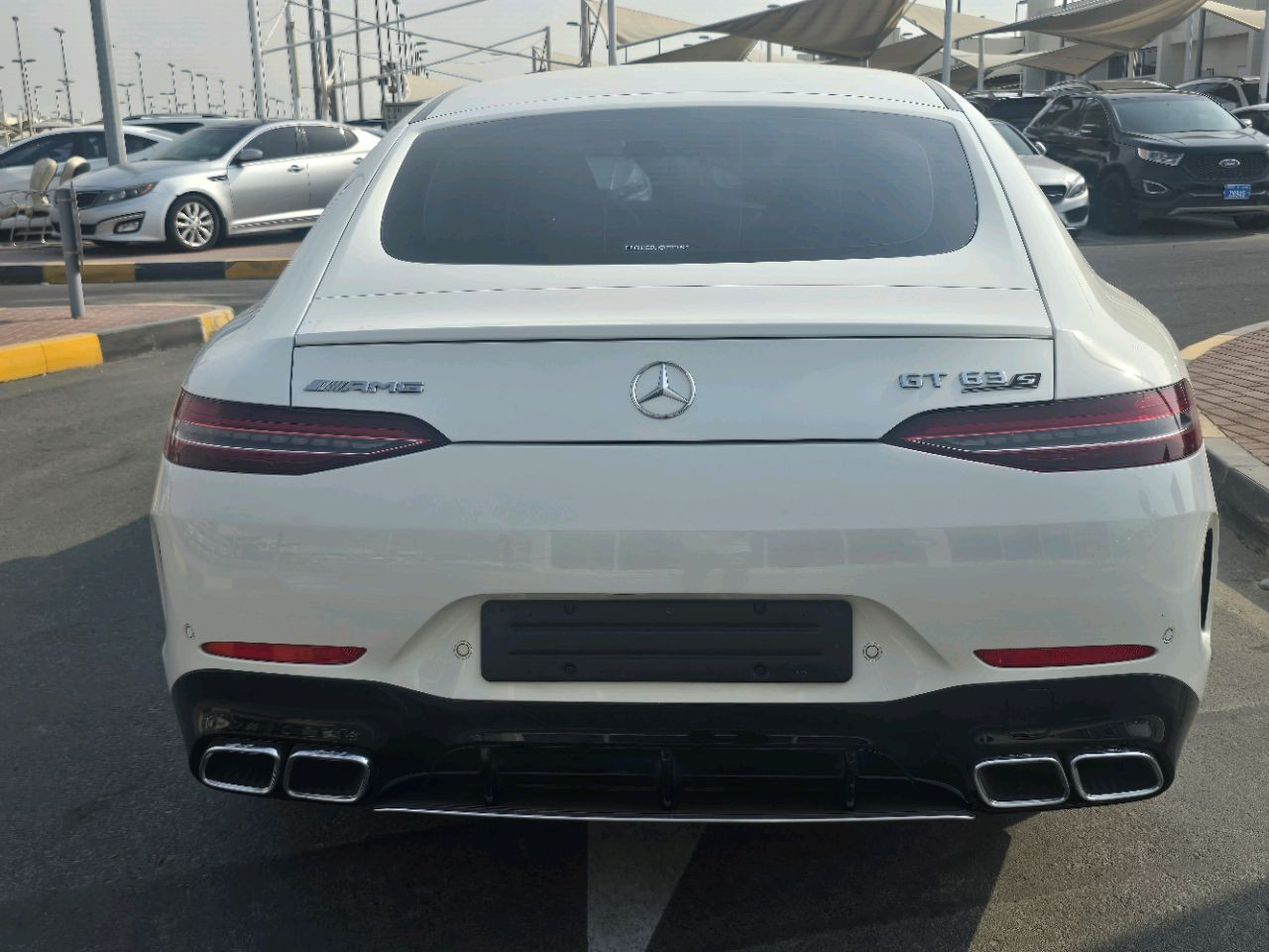 Mercedes Benz GT - Image 14