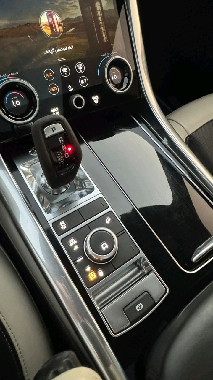 Range Rover Sport - Image 11