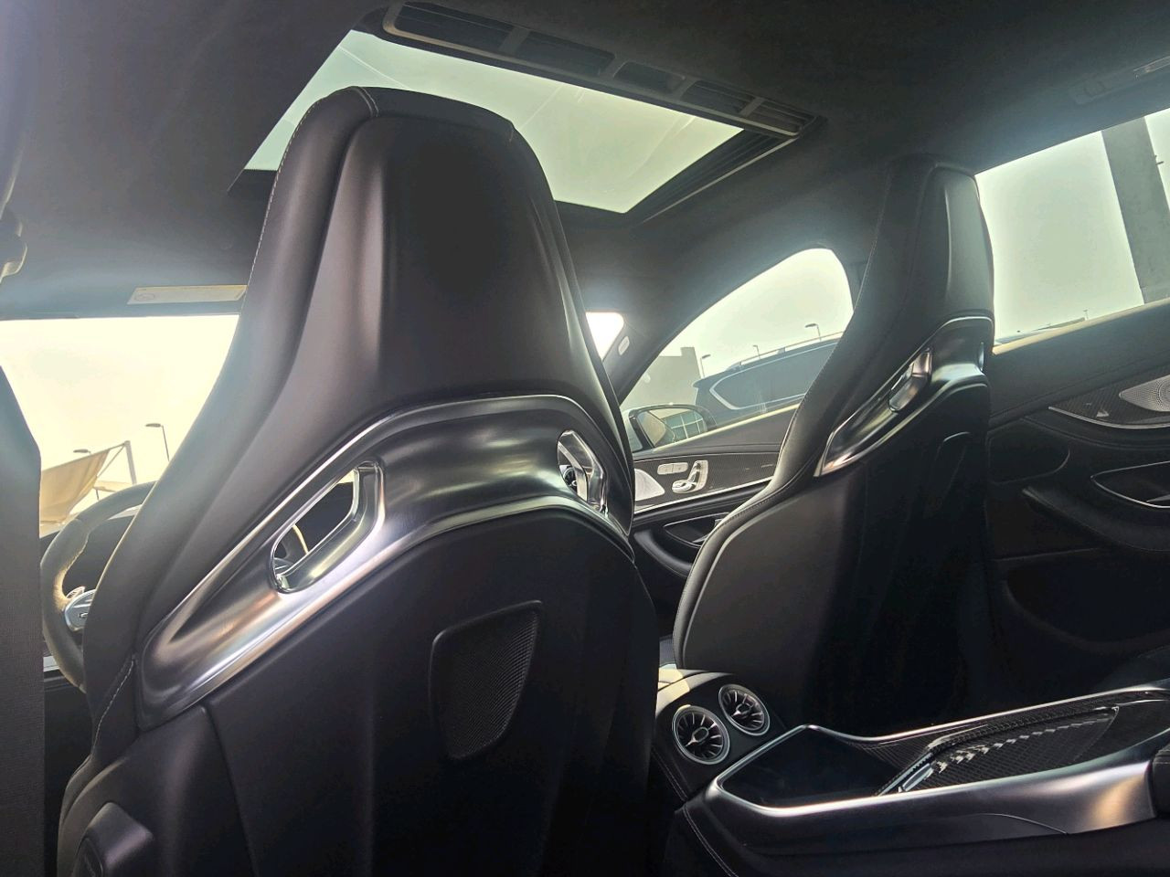 Mercedes Benz GT - Image 8