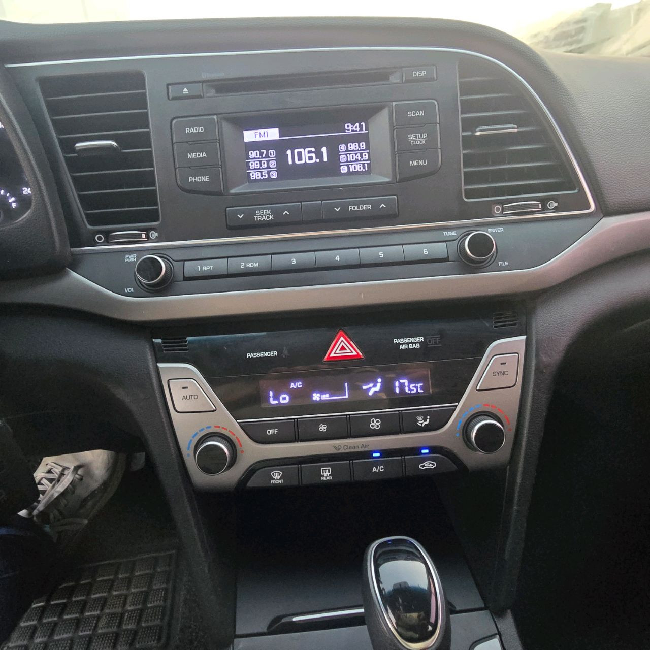 Hyundai Sonata - Image 5