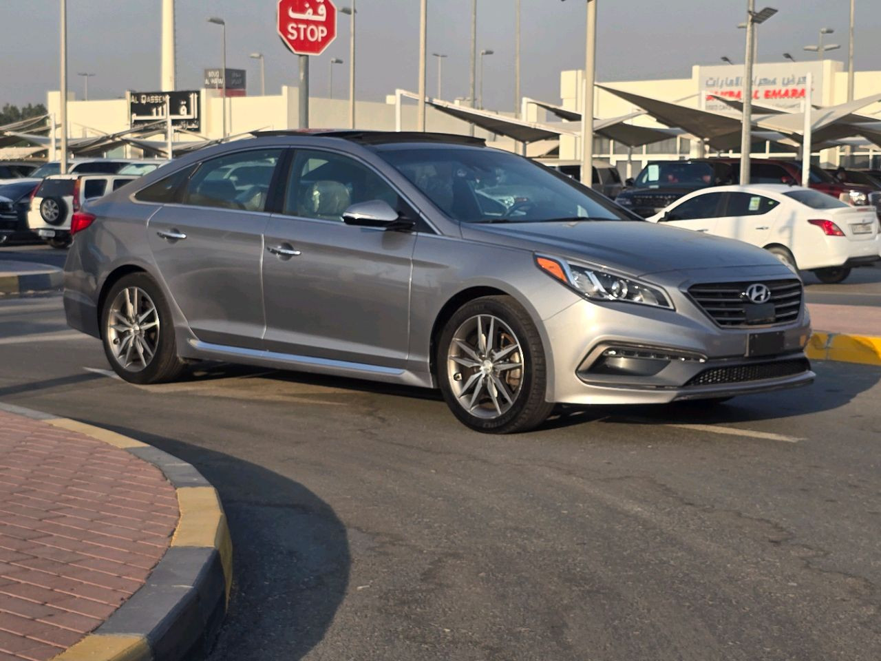 Hyundai Sonata - Image 10