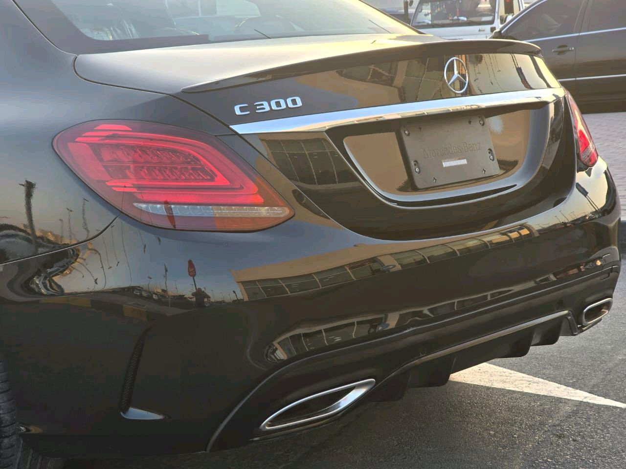 Mercedes Benz C-Class - Image 4