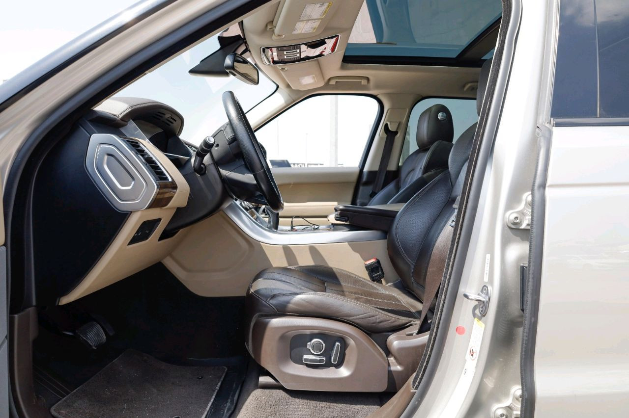 Range Rover Sport - Image 9