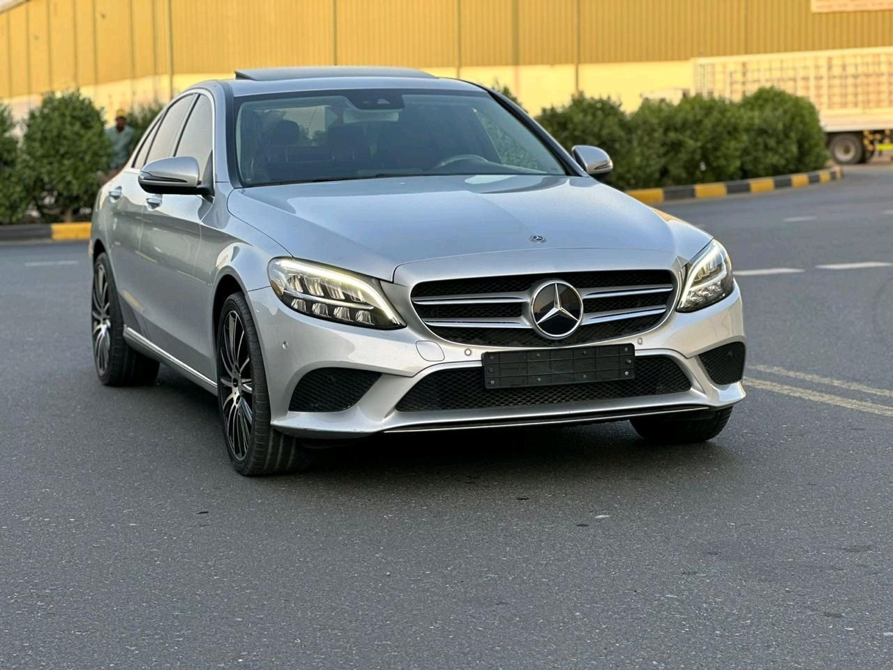 Mercedes Benz C-Class - Image 8