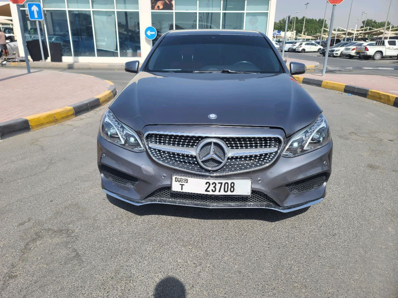 Mercedes Benz 300/350/380 - Image 5