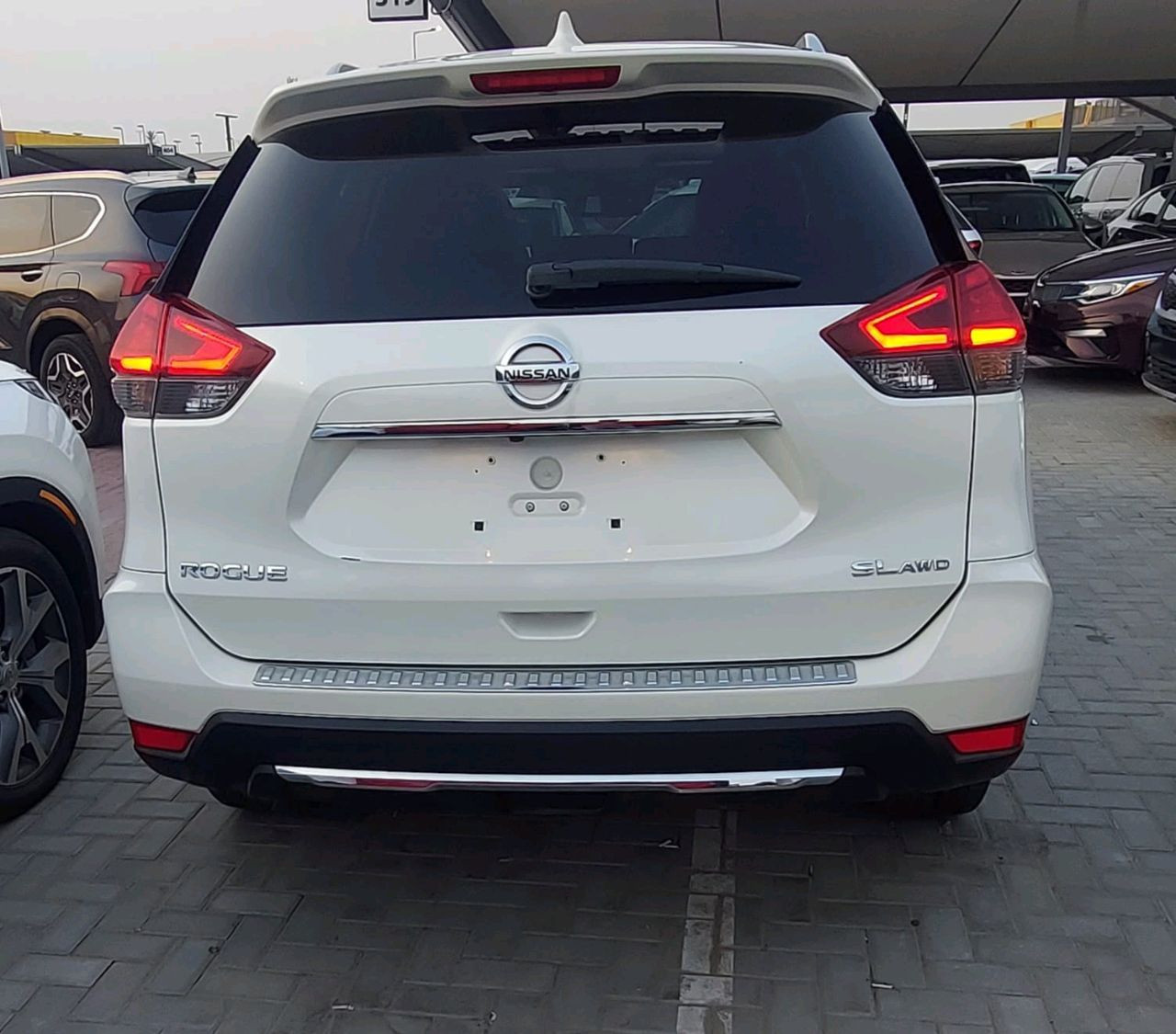 Nissan Rogue - Image 4