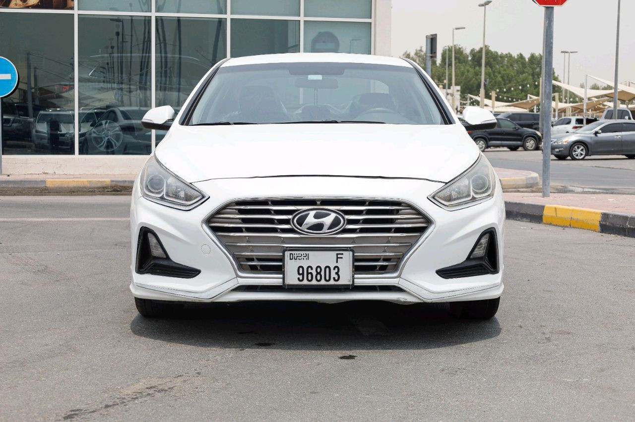Hyundai Sonata - Image 4
