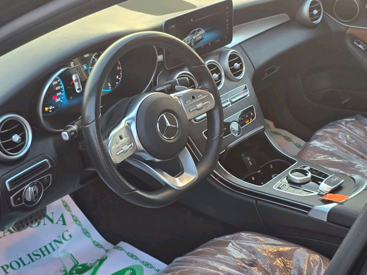 Mercedes Benz C-Class - Image 8