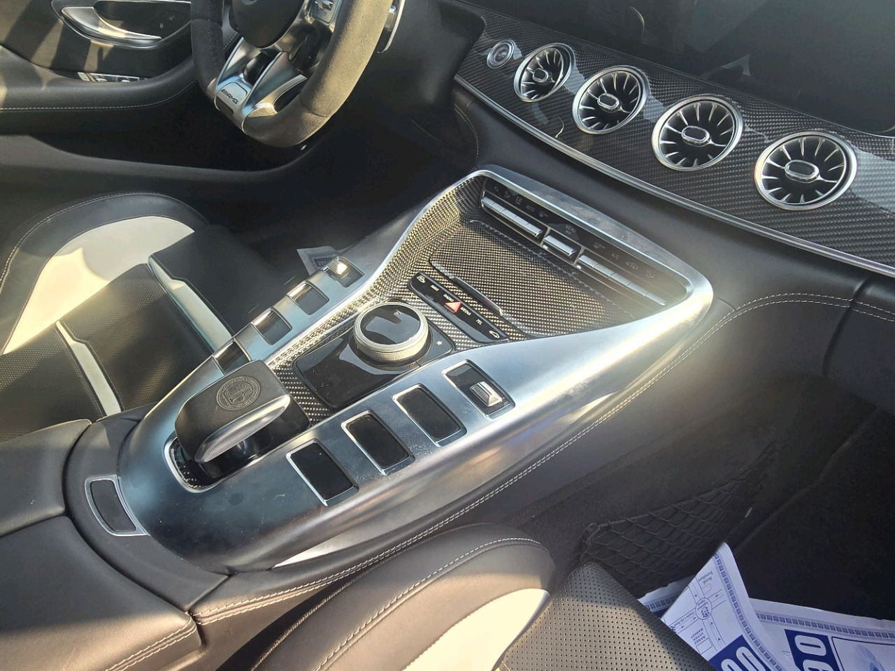Mercedes Benz GT - Image 10