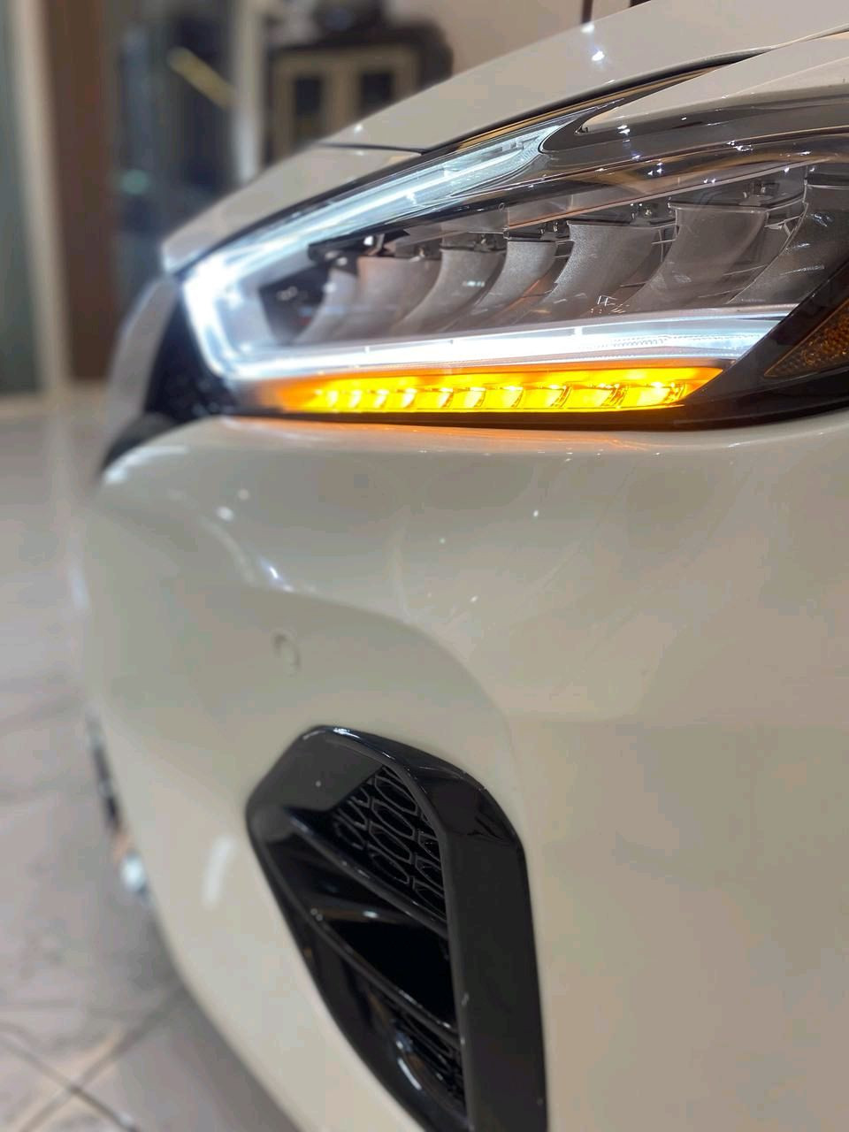Nissan Maxima - Image 11