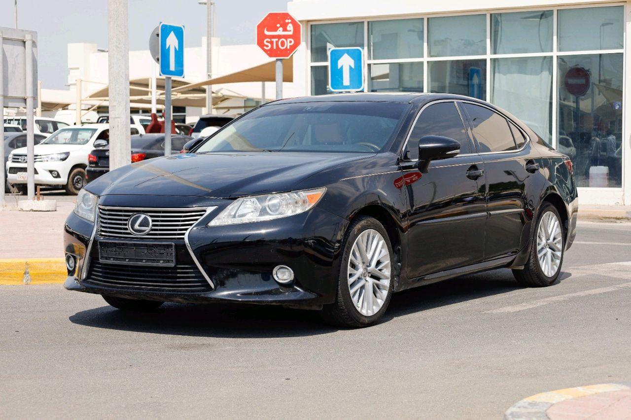 Lexus ES-Series - Image 11