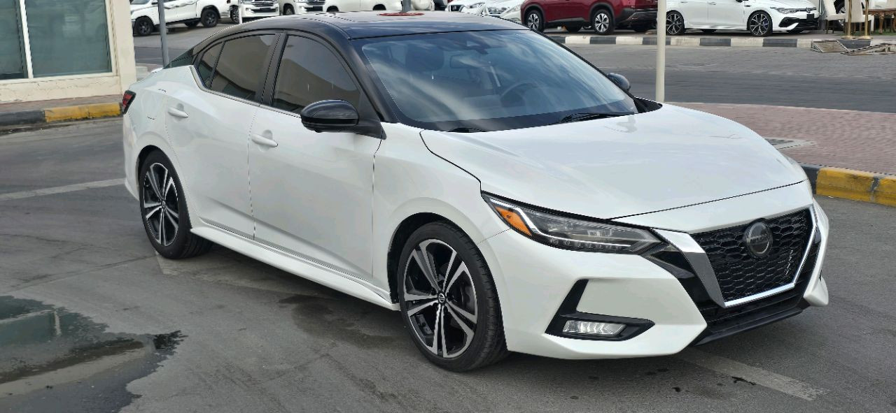 Nissan Sentra - Image 5