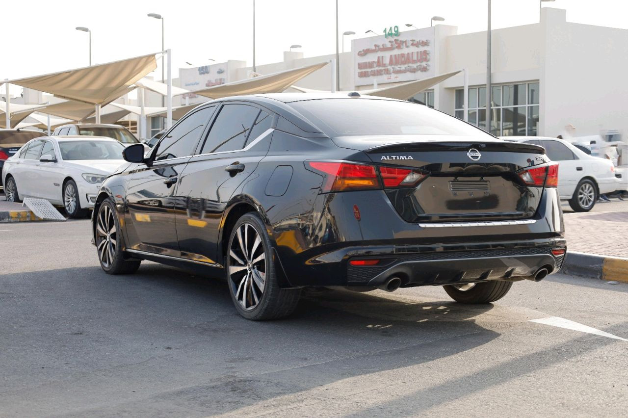 Chevrolet Impala - Image 6