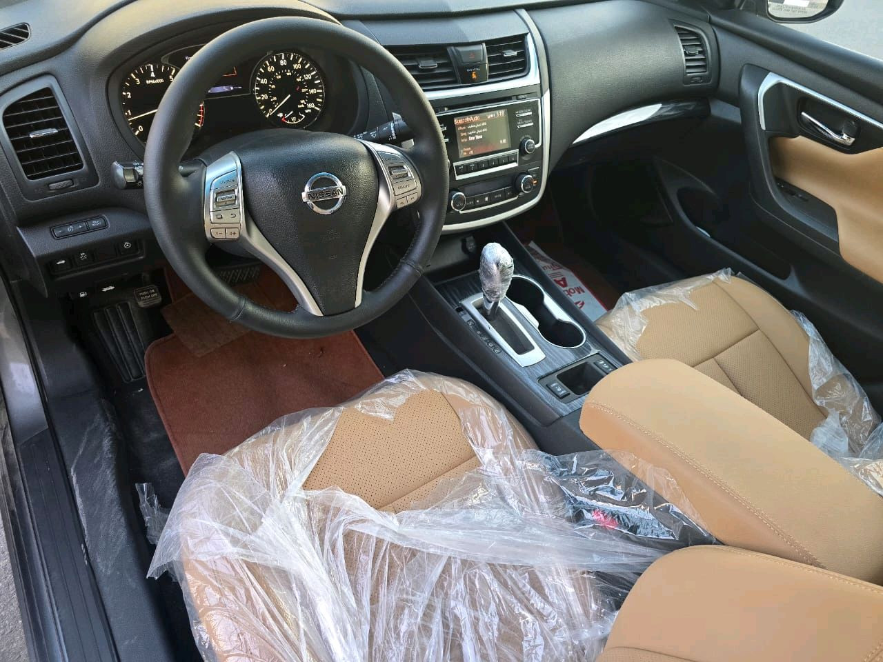 Nissan Altima - Image 5