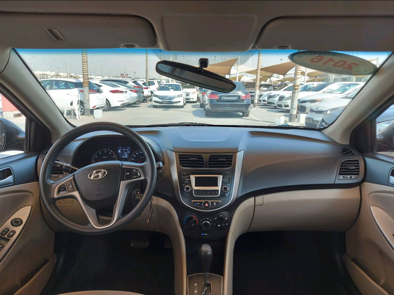 Hyundai Accent - Image 2