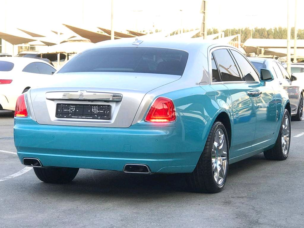Rolls Royce Ghost - Image 2