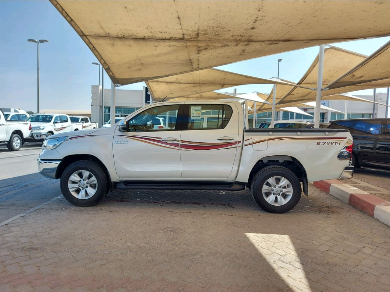 Toyota Hilux - Image 2