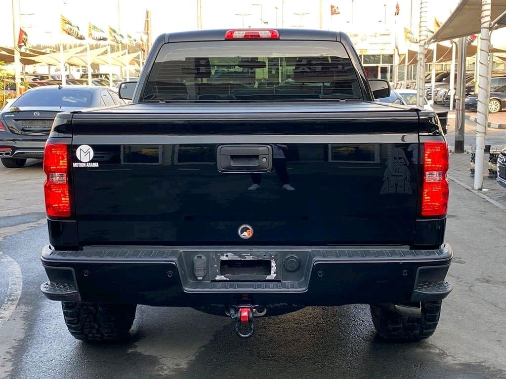 Chevrolet Silverado - Image 4