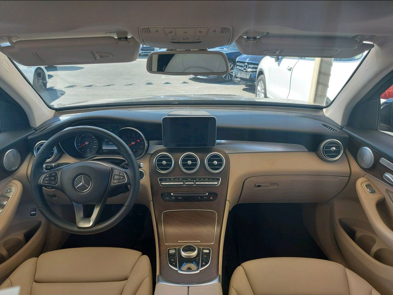Mercedes Benz GLC - Image 2