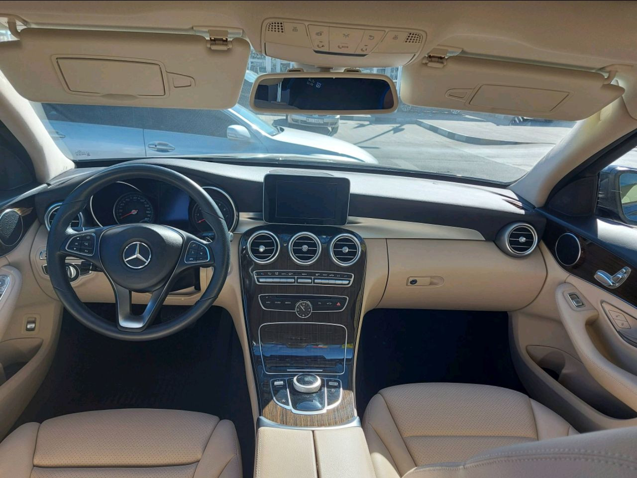Mercedes Benz C-Class - Image 2