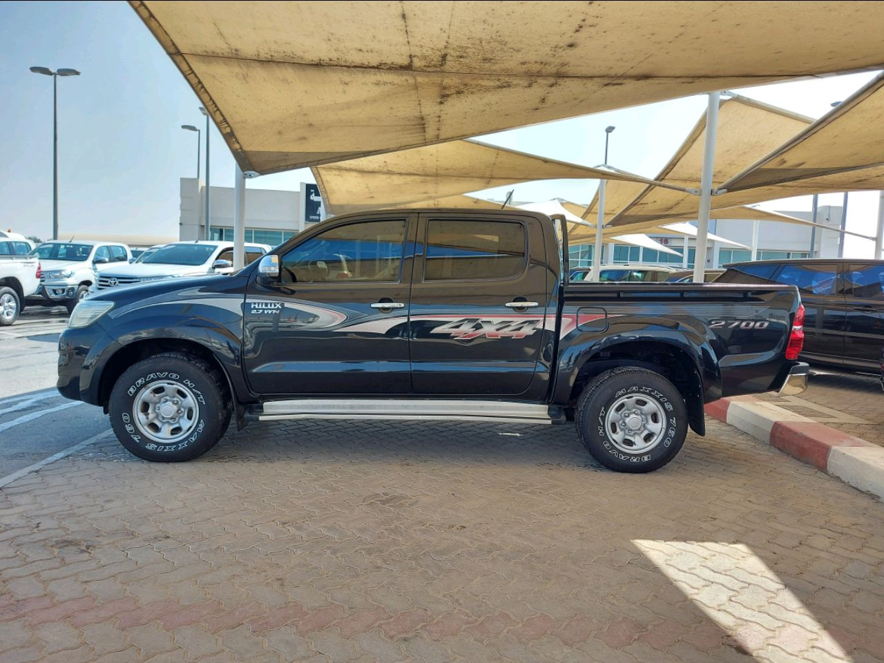 Toyota Hilux - Image 2