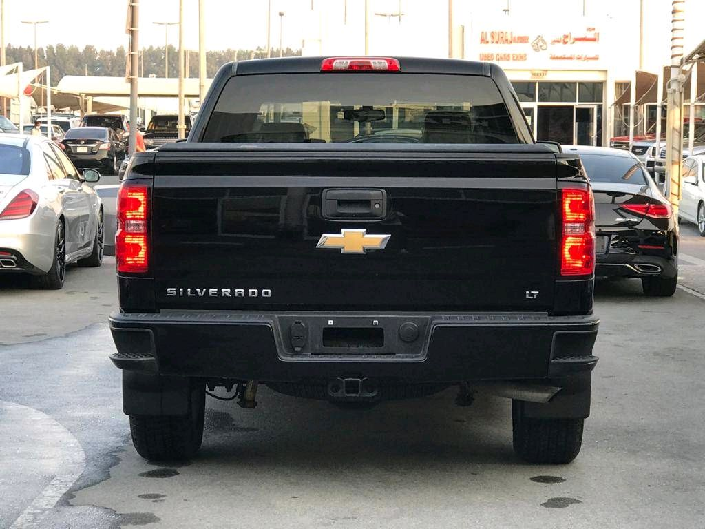 Chevrolet Silverado - Image 3