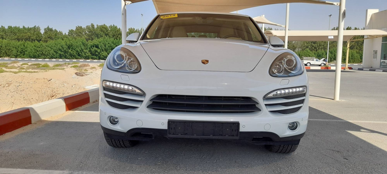 Porsche Cayenne - Image 4
