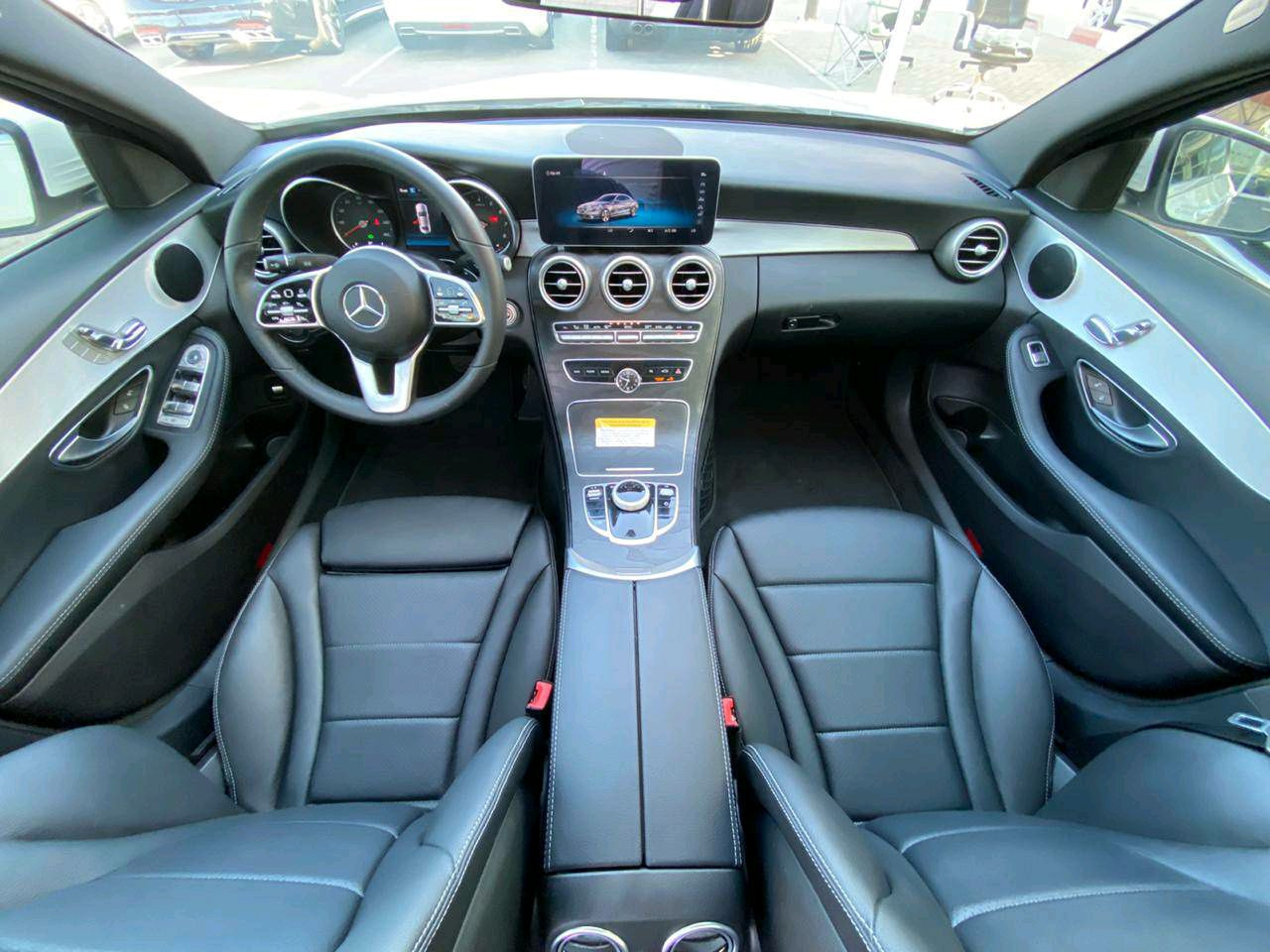Mercedes Benz C-Class - Image 9