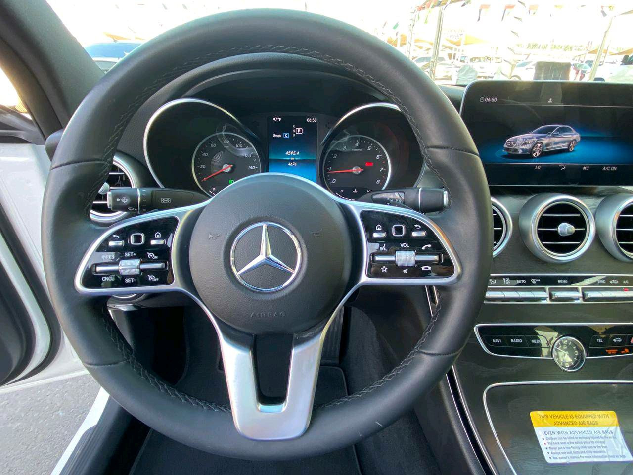 Mercedes Benz C-Class - Image 10