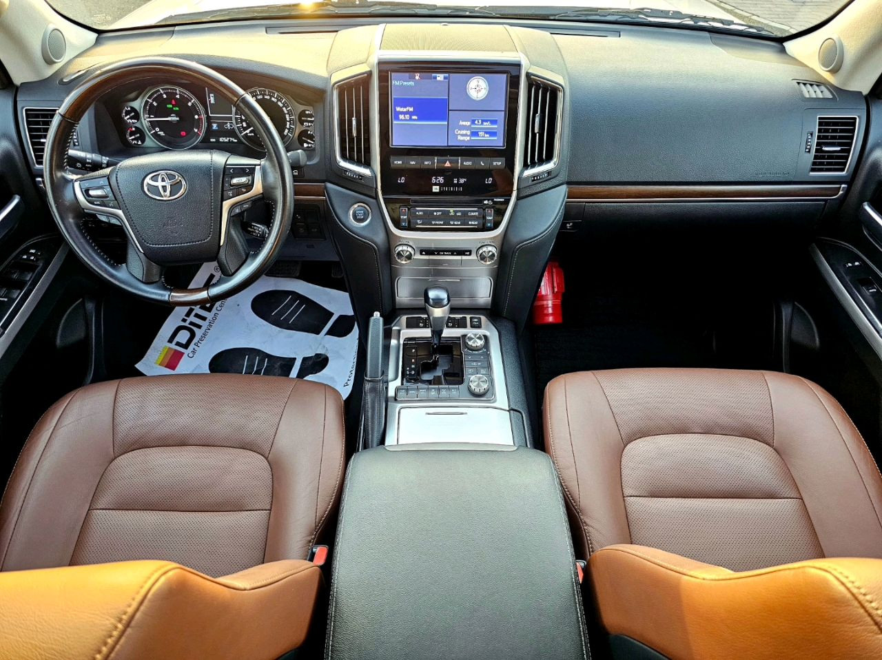 Toyota Land Cruiser - Image 3