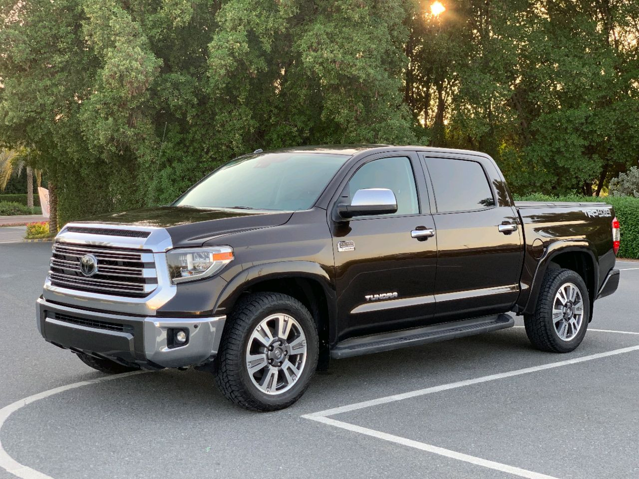 Toyota Tundra - Image 8