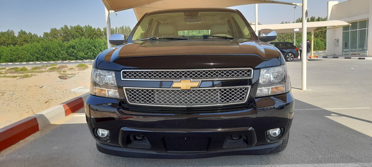 Chevrolet Tahoe - Image 3