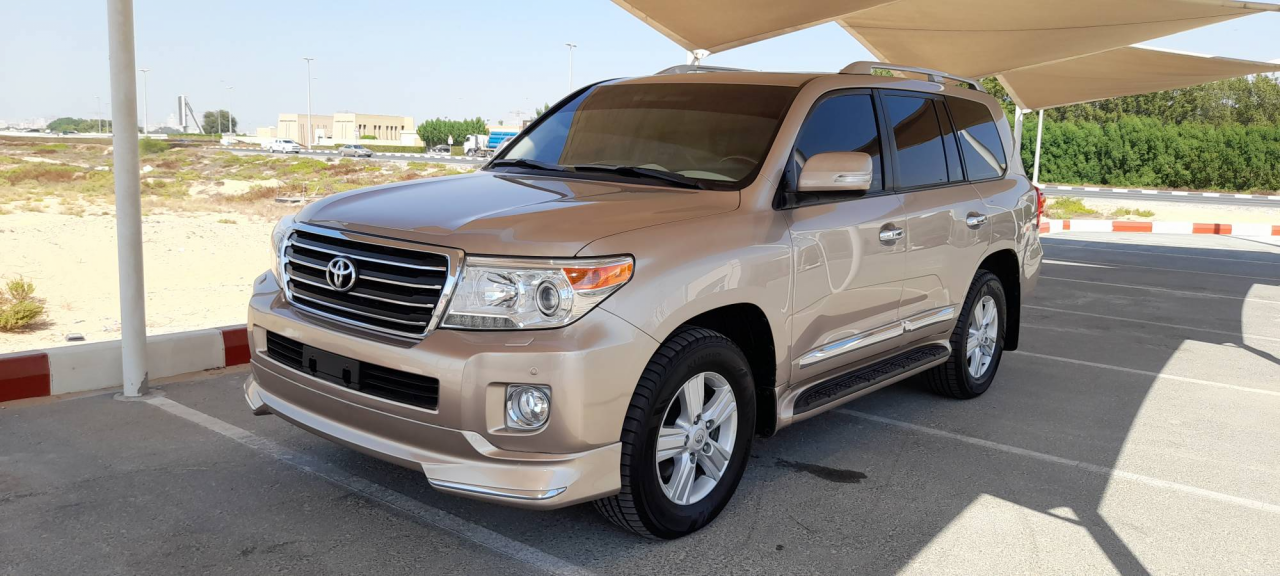 Toyota Land Cruiser - Image 5