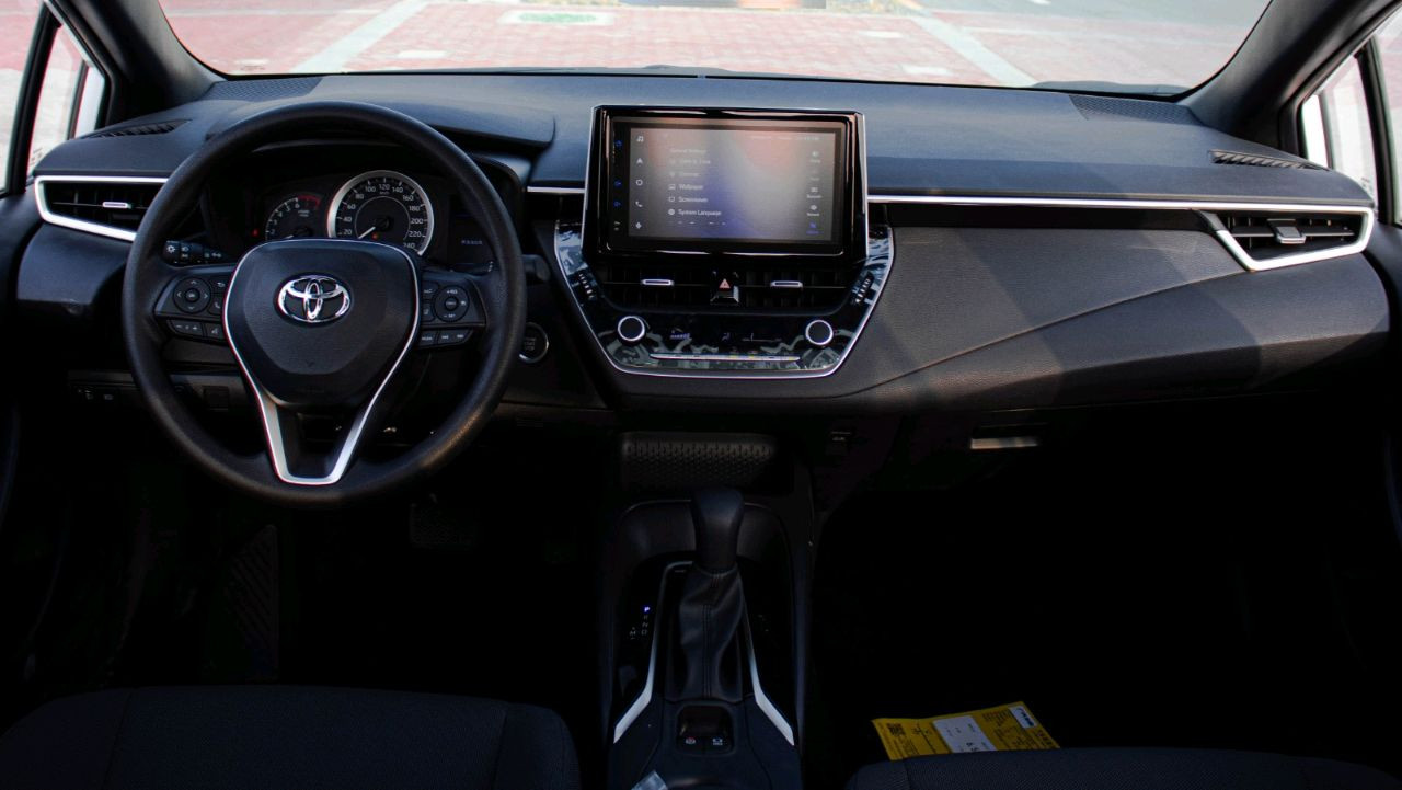 Toyota Corolla - Image 8