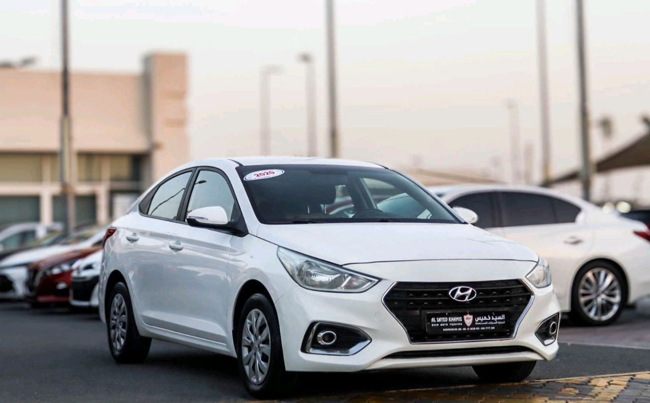 Hyundai Accent - Image 9