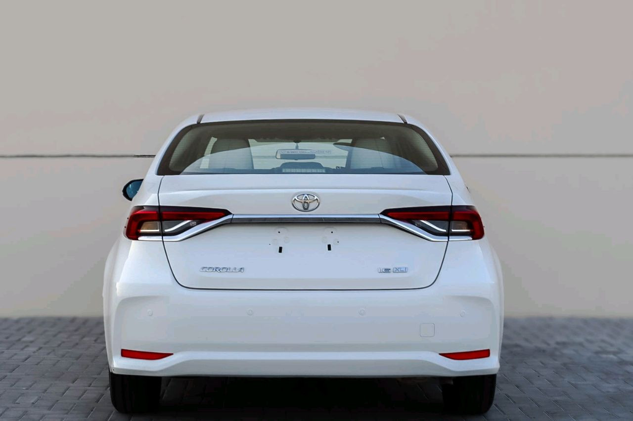 Toyota Corolla - Image 8