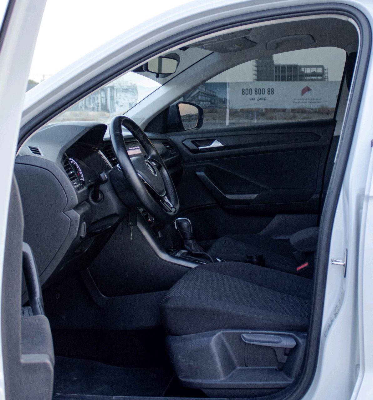 Volkswagen T-ROC - Image 3