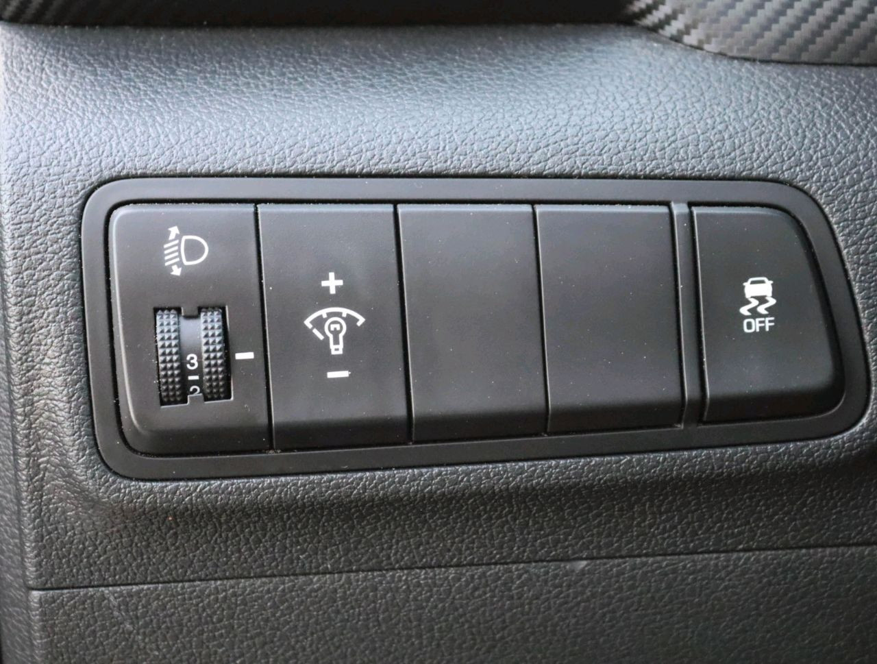 Hyundai Tucson - Image 12