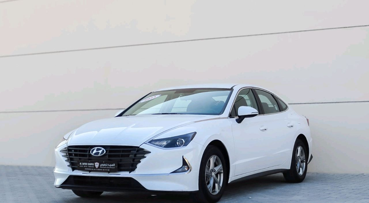 Hyundai Sonata - Image 8