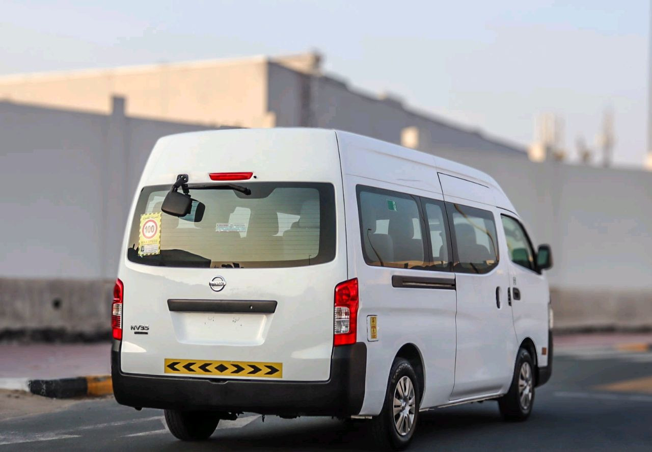 Nissan Urvan - Image 11