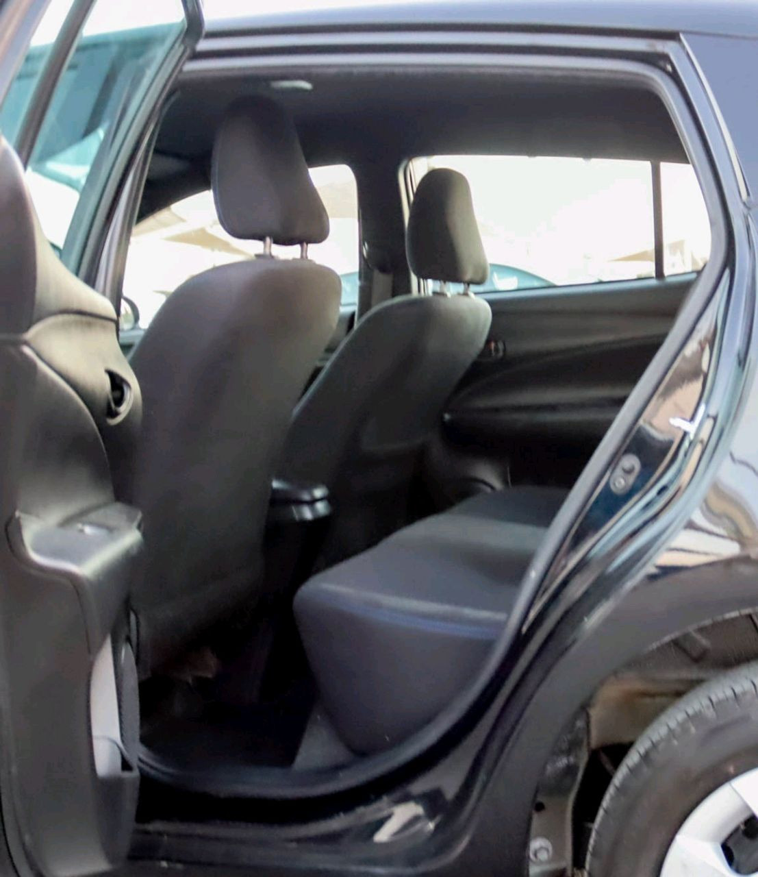 Toyota Yaris - Image 12