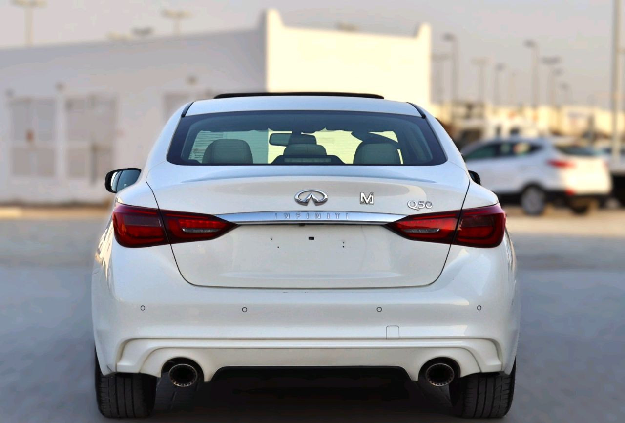 Infiniti Q50 - Image 9