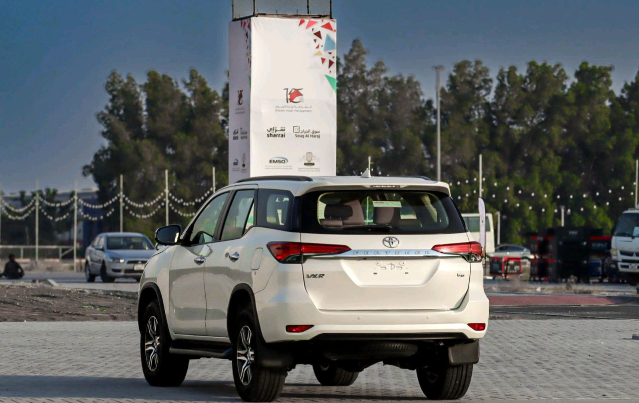 Toyota Fortuner - Image 16