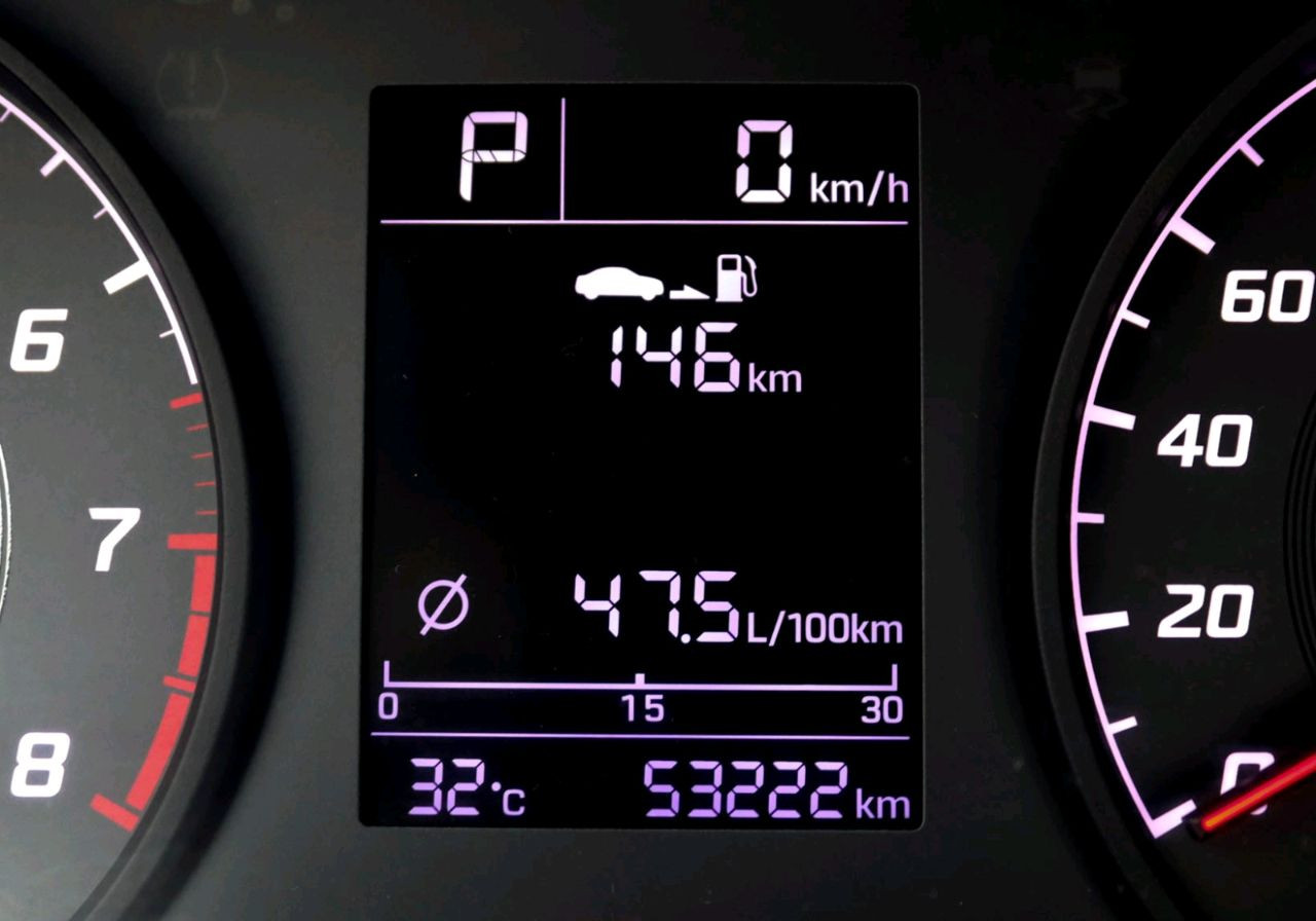 Hyundai Accent - Image 7